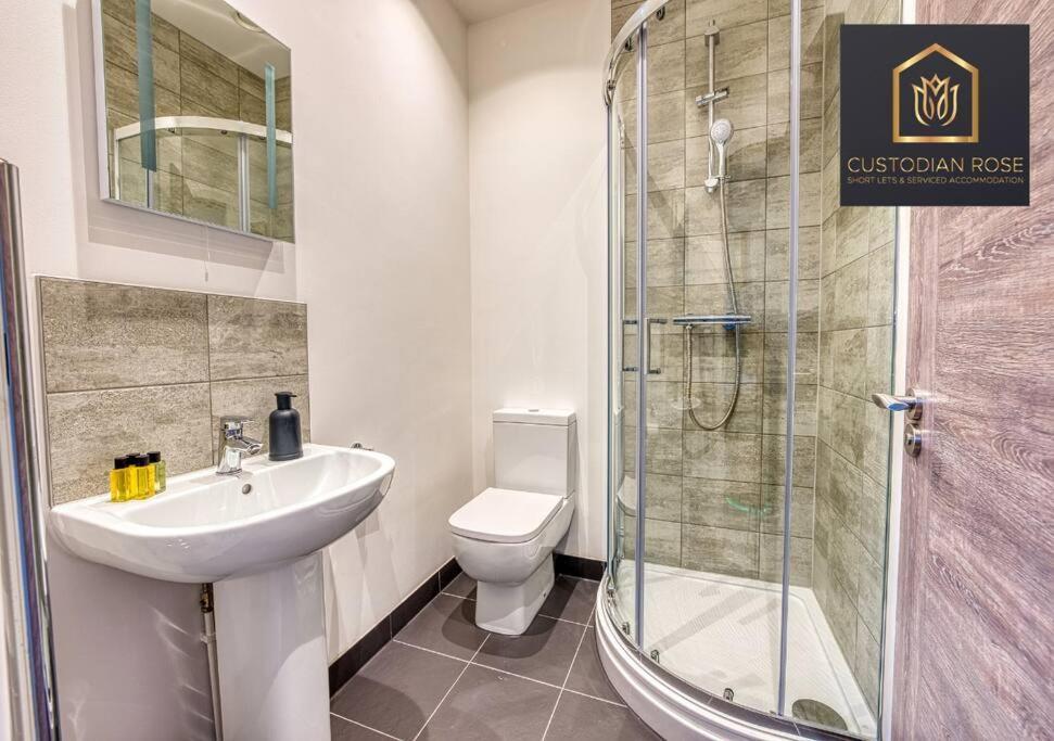 Two Bedroom - Central Peterborough - New Year Discount Zewnętrze zdjęcie