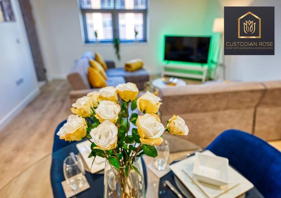 Two Bedroom - Central Peterborough - New Year Discount Zewnętrze zdjęcie